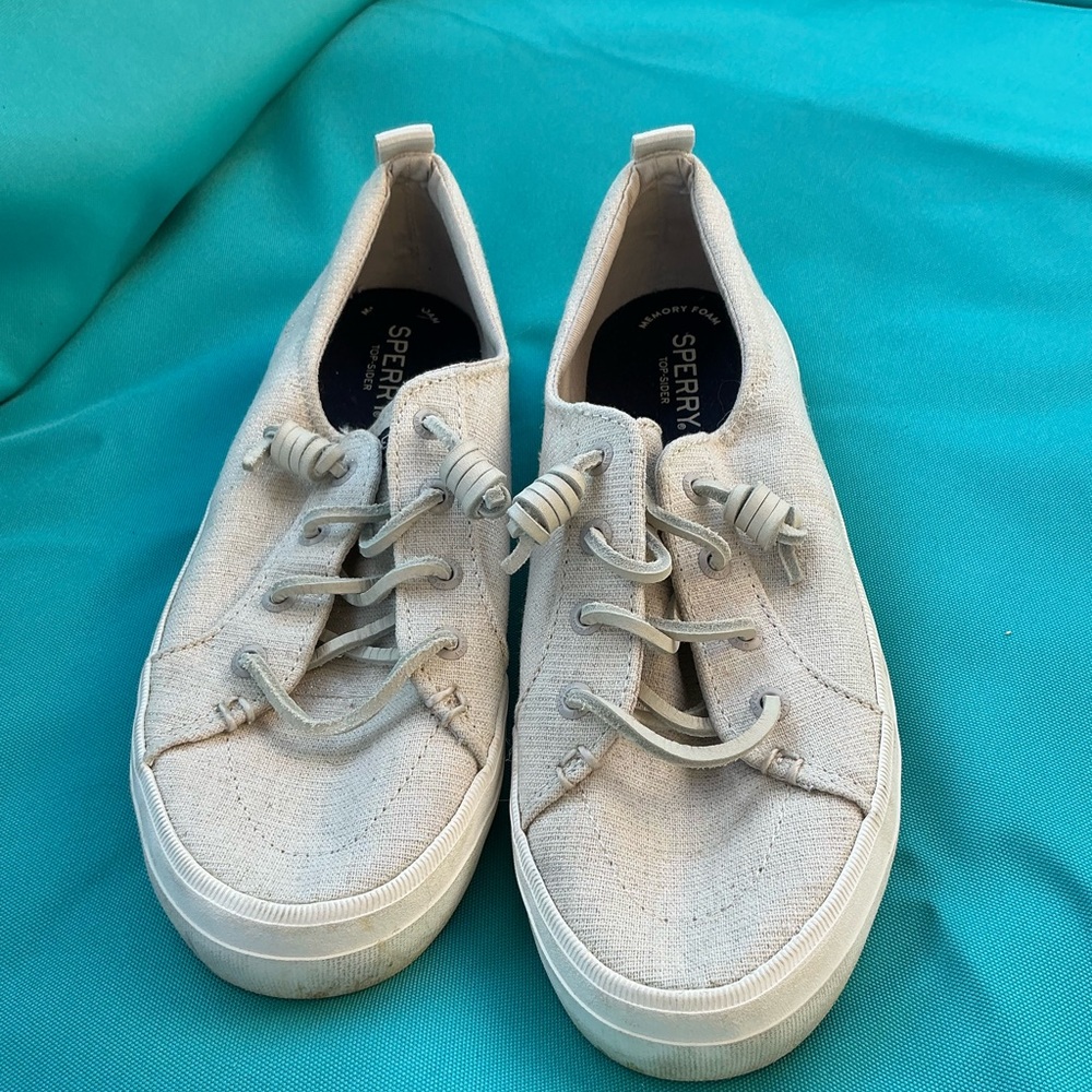 Cream Casual Sneakers